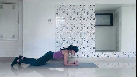 prancha com joelhos apoiados