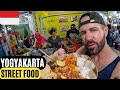 First time eating gudeg yogyakarta in malioboro street 