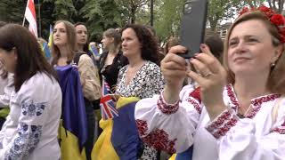 ВИШИВАНА ХОДА В ЛОНДОНІ ПРОТИ ВІЙНИ, ЕКО-  та ГЕНОЦИДУ В УКРАЇНІ  ч 2 11 06 23