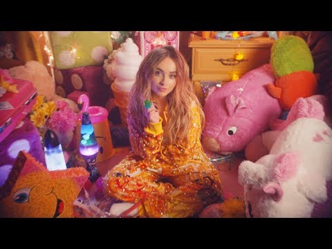 Sabrina Carpenter - ASMR