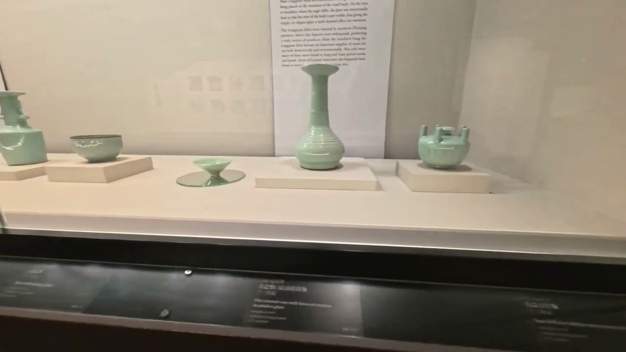 国立故宮博物院の展示その9(陶磁器) 12/29[4K] - YouTube