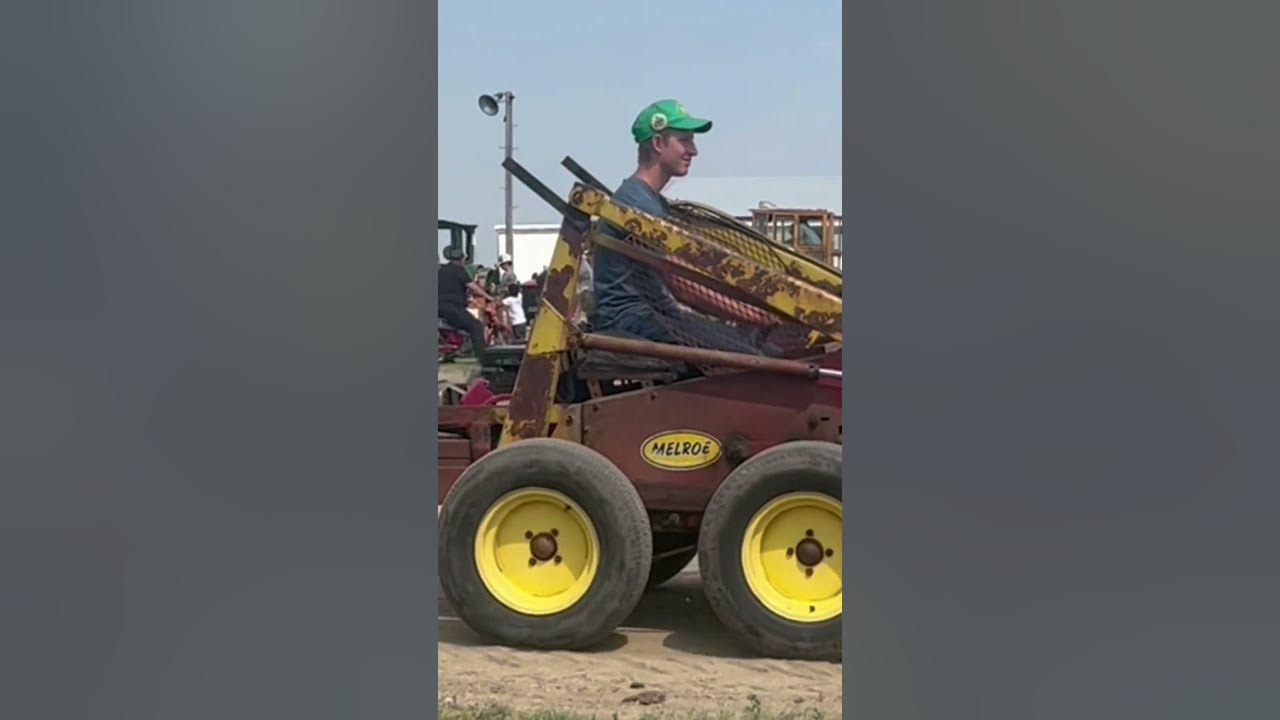 Melroe Skidsteer Later Became Bobcat and Originated in Gwinner, North