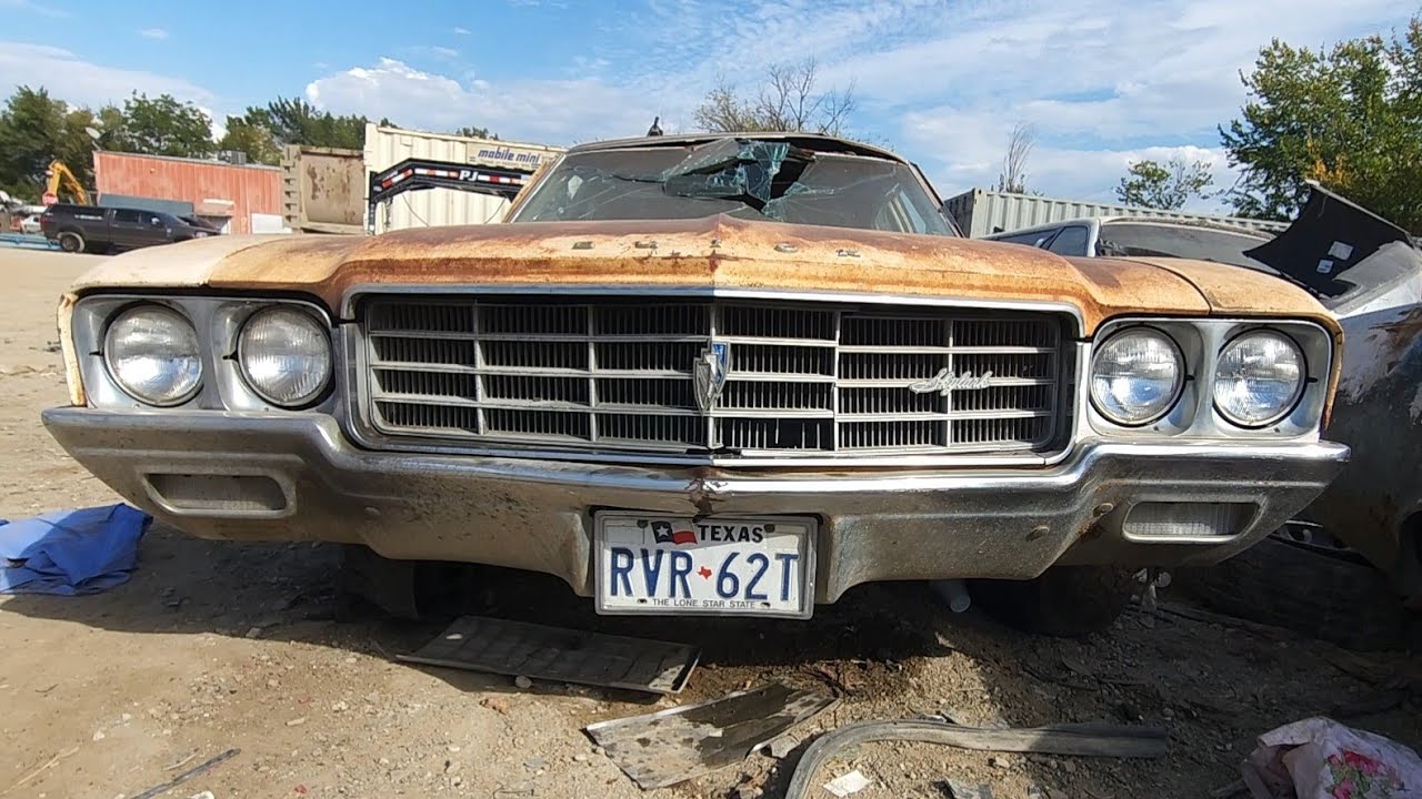 1970年代コーリー 1970 Buick Skylark Junkyard Find - YouTube