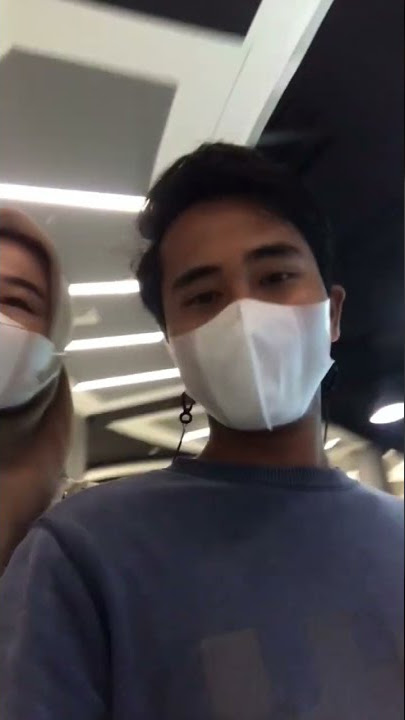 Jalan lagi malam minggu sama pacar