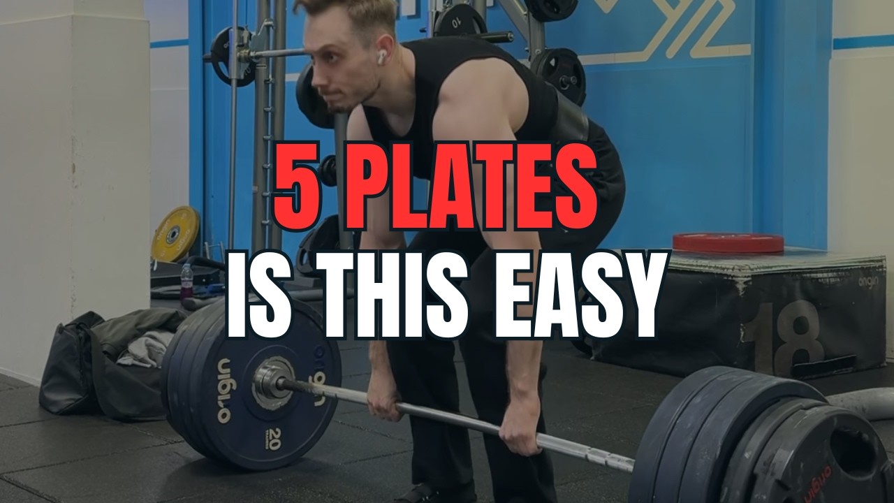 До становой тяги с пятью блинами осталось 9 минут.