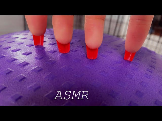 ASMR - Scratching on different surfaces/camera for tingle heaven 😴