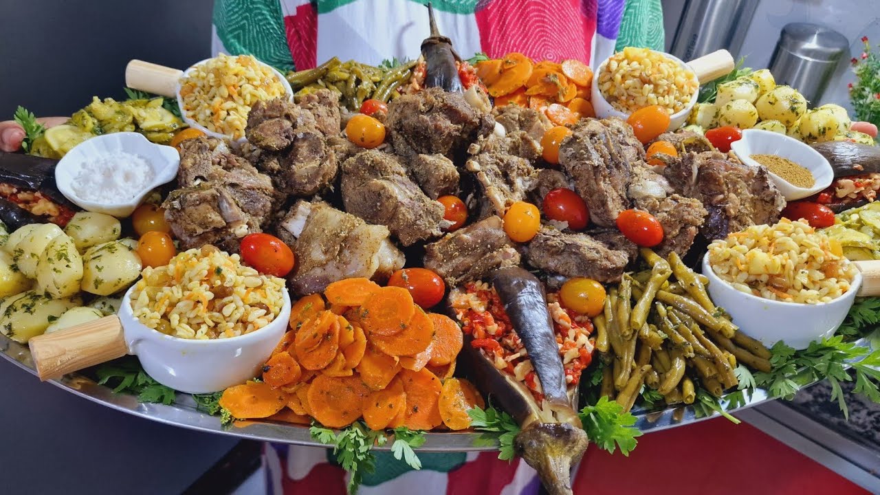 وجدت ليهم عراضة ديال تحميرت الوجه😋لحم مفور بطريقة سهلة🤔بادنجال روايال لدتو خطيرة سلطة الزرع ياسلام