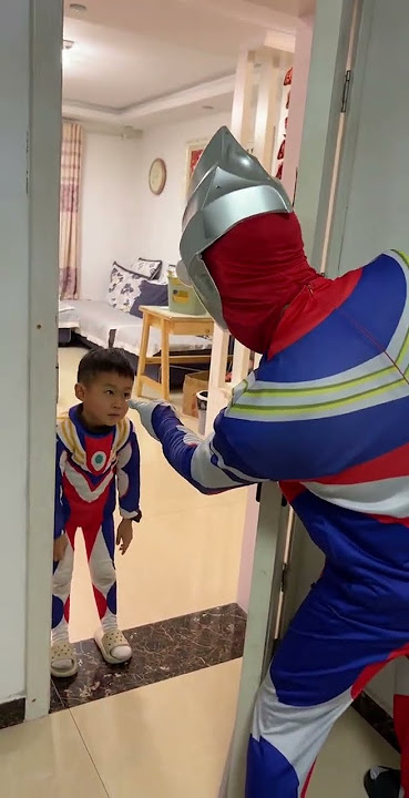 Download lagu Ultraman Zello Children 36-year-old Ultraman Video 15-year-old Ultraman Plant Counterattack Game