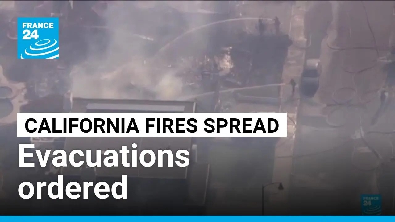 Coastal homes burn as hot winds fuel California fires • FRANCE 24 English