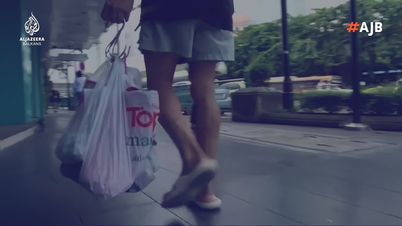رائحة البلاستيك