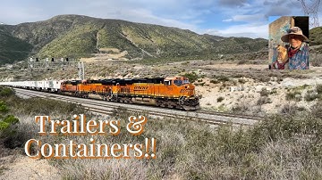 Half & Half! Piggyback Trailers & Stack Containers Train! 3 Strong BNSF Locomotives! Scenic Blue Cut