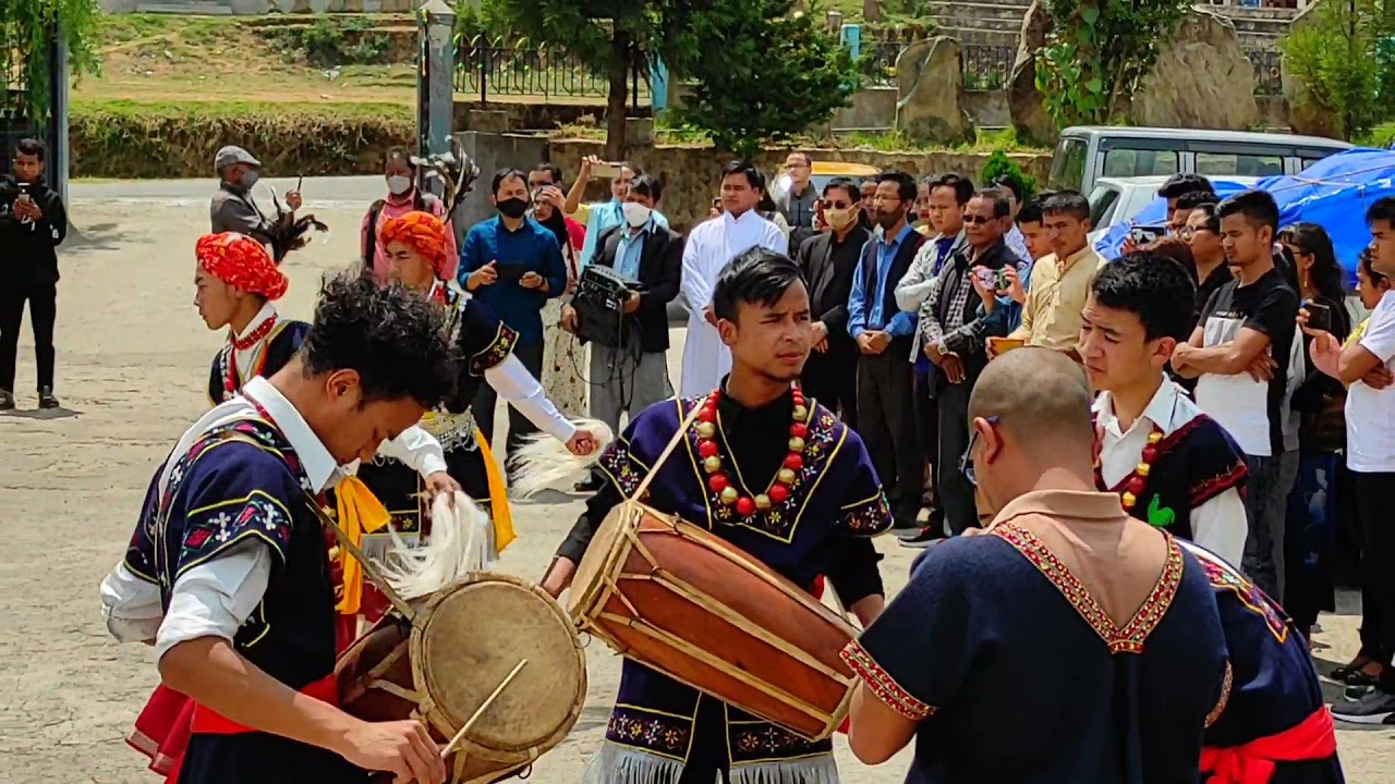 Jingshad pdiang burom(St joseph, Laitkor Parish)