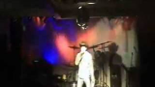 Jeff Golden performing "HARD TO HANDLE" at Mustang Sally's in Dothan AL 2011
