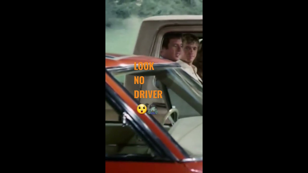 GENERAL LEE TURNS INTO CHRISTINE Thedukesofhazzard Generallee Pinkze Shorts