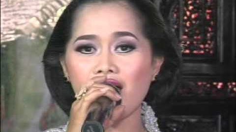 #ANTARA HITAM DAN PUTIH#LANGGAM KERONCONG