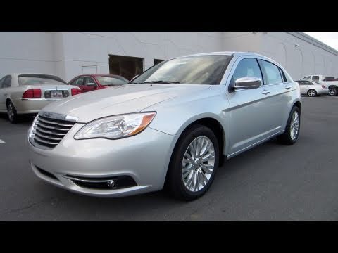 2011 Chrysler 200 Limited V6 Start Up, Exhaust, and In Depth Tour