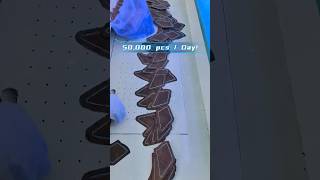 50,000 pcs / Day! Shoe Marking Machine That Replaces 6 Workers
