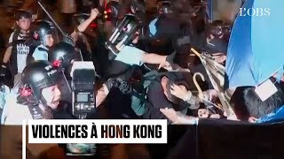 La police charge les manifestants à Hong Kong