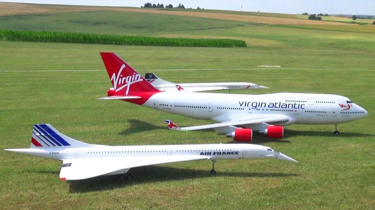 UNBELIEVABLE RC FLIGHT COMBO BOEING 747 AND 2X CONCORDE AIR SHOW YouTube