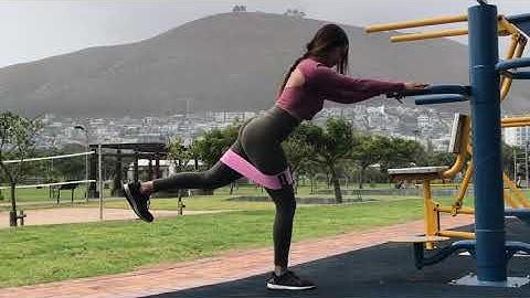 Leaning Kickbacks (Left) with Resistance Band – Booty Band Exercises – Zaksy.com