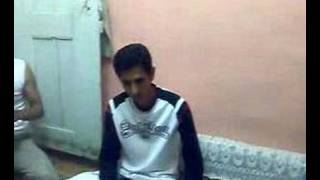 Ankaralı Özgür Çocuk Bursayi Sallamaya Devam
