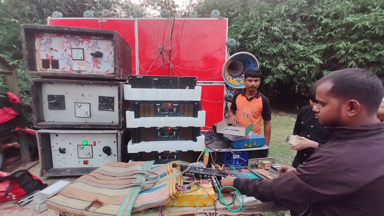 আজ কিং সম্রাট নতুন 15 ইঞ্চি বক্স লক্ষণ দার হাতে 3টে 5 kমেশিন দিয়ে মাল সেটিং করা হচ্ছে😎ph.9732724843