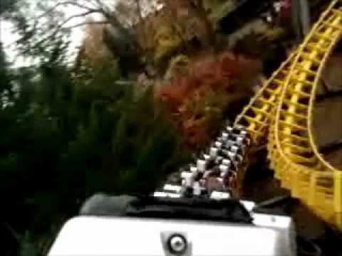 Ritje achtbaan Hellendoorn achterin.wmv
