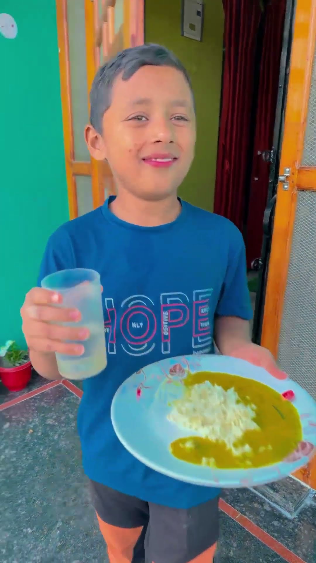 Mere Bachche Ko Bhukh Lagi Hai ?? #shorts #trending #yt #love #viralvideo
