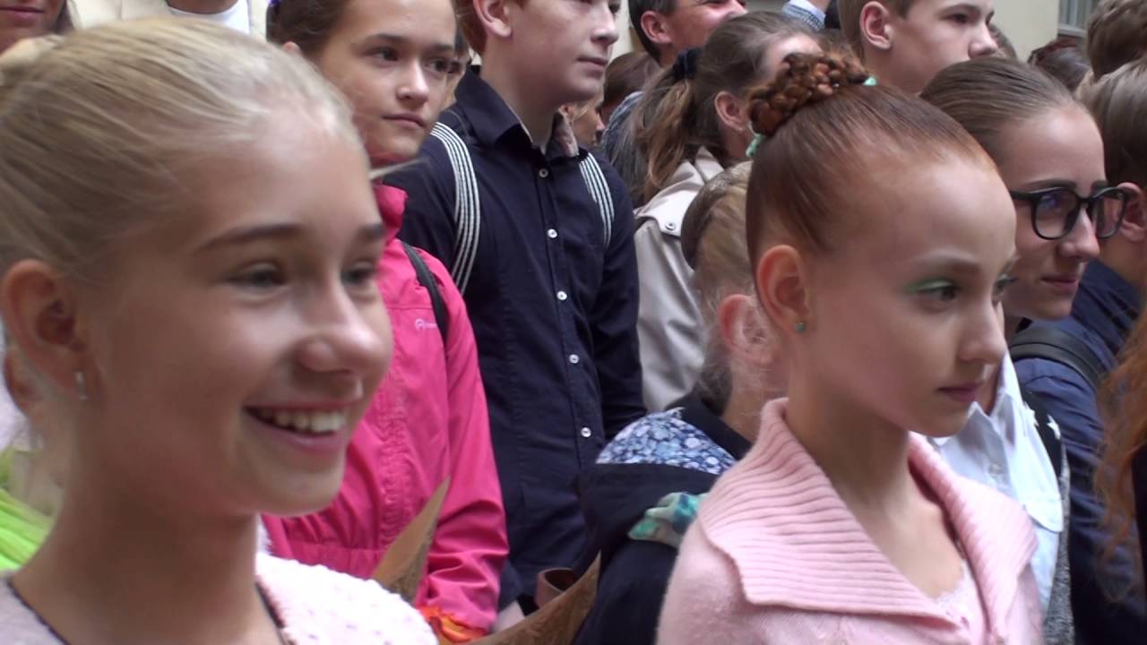 Торжественная линейка 01.09.2016 в Академии Русского балета им.А.Я.Вагановой (Санкт-Петербург)