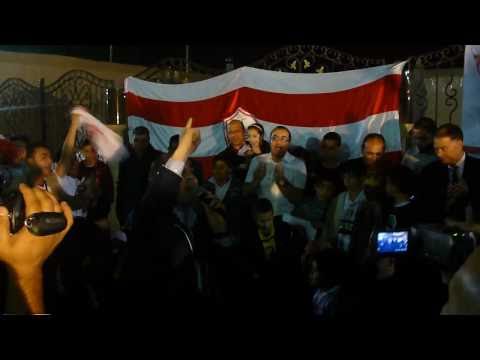 رايه في البلكونه في دبي
