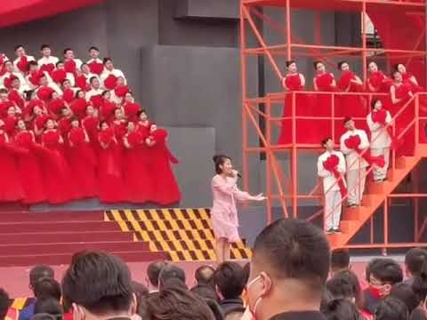 云朵五一特别节目演唱歌曲《我相信》台下歌迷直呼太高了