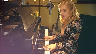 Run Away (Acoustic) -  Maggie Szabo