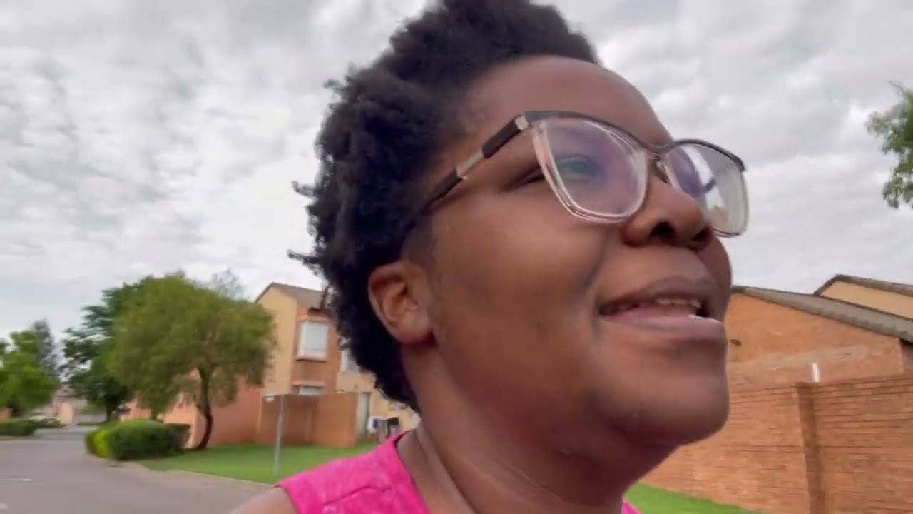 Vlogmas Ep: 11 Fitness diaries with Dineo with the Volkano Chroma fitness watch 