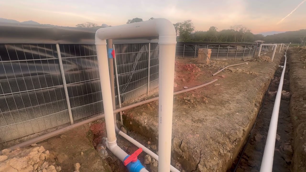 ￼ Construção de Viveiro de#peixe￼ aqui estamos mostrando como é feito a parte de drenagem do tanque