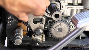 KZ400 Shifter Return Spring Repair2