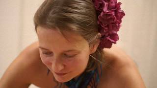 Lomi Lomi Massage & Ausbildung, MAKANI ALOHA Claudia Neumann Dresden, Die Königin unter den Massagen