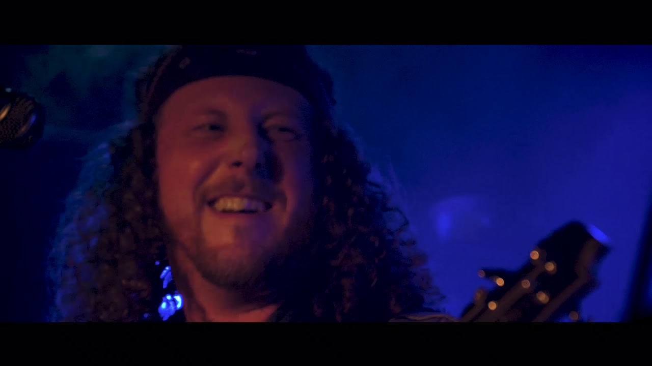 Iron Void - Live at Doom over Vienna