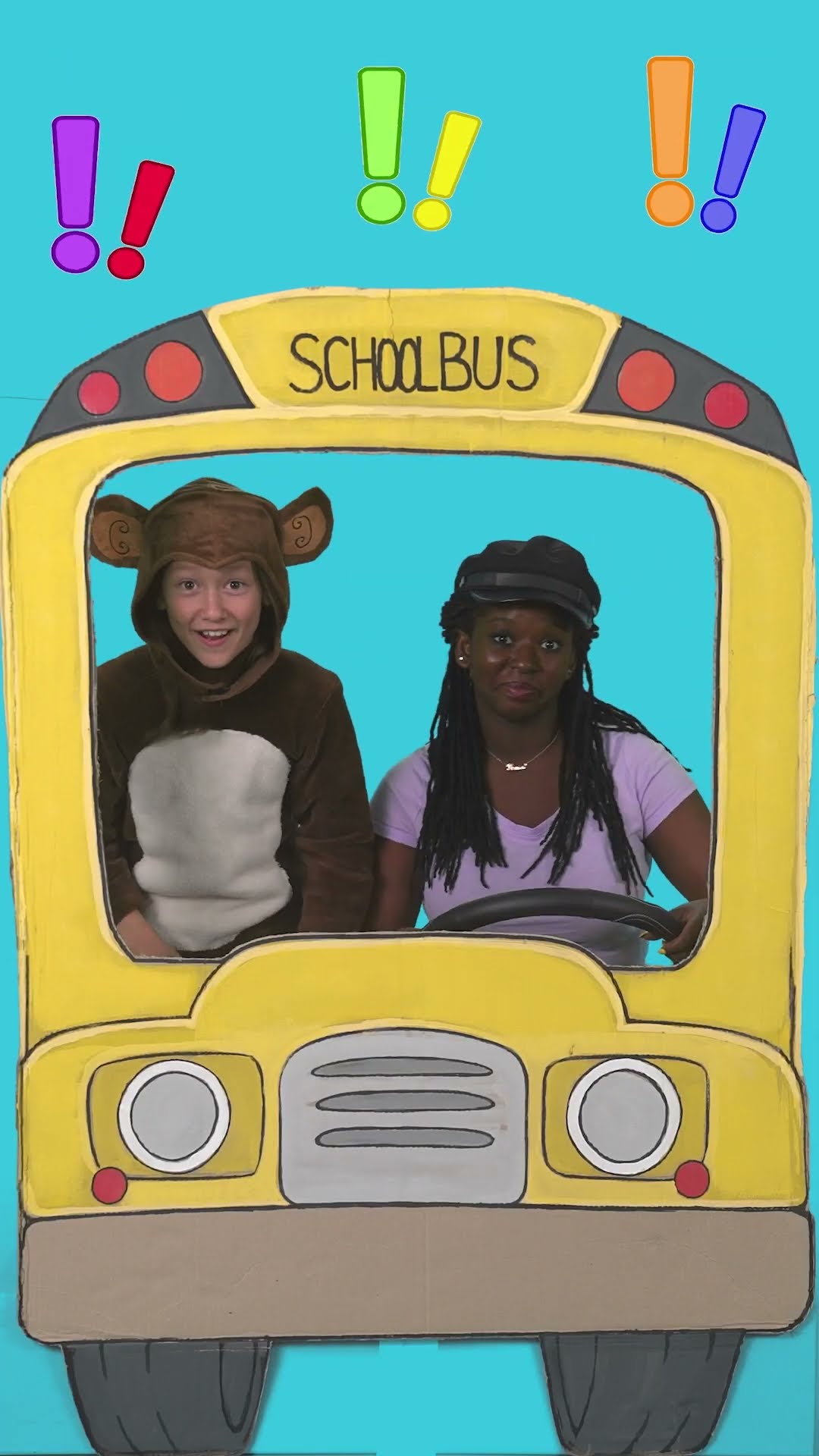 The Wheels on the Bus with Animals | Mother Goose Club Playhouse Songs \u0026 Nursery Rhymes