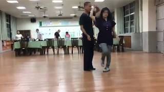 20181009 第3-5段探戈舞搭配背景音樂流暢的跳完