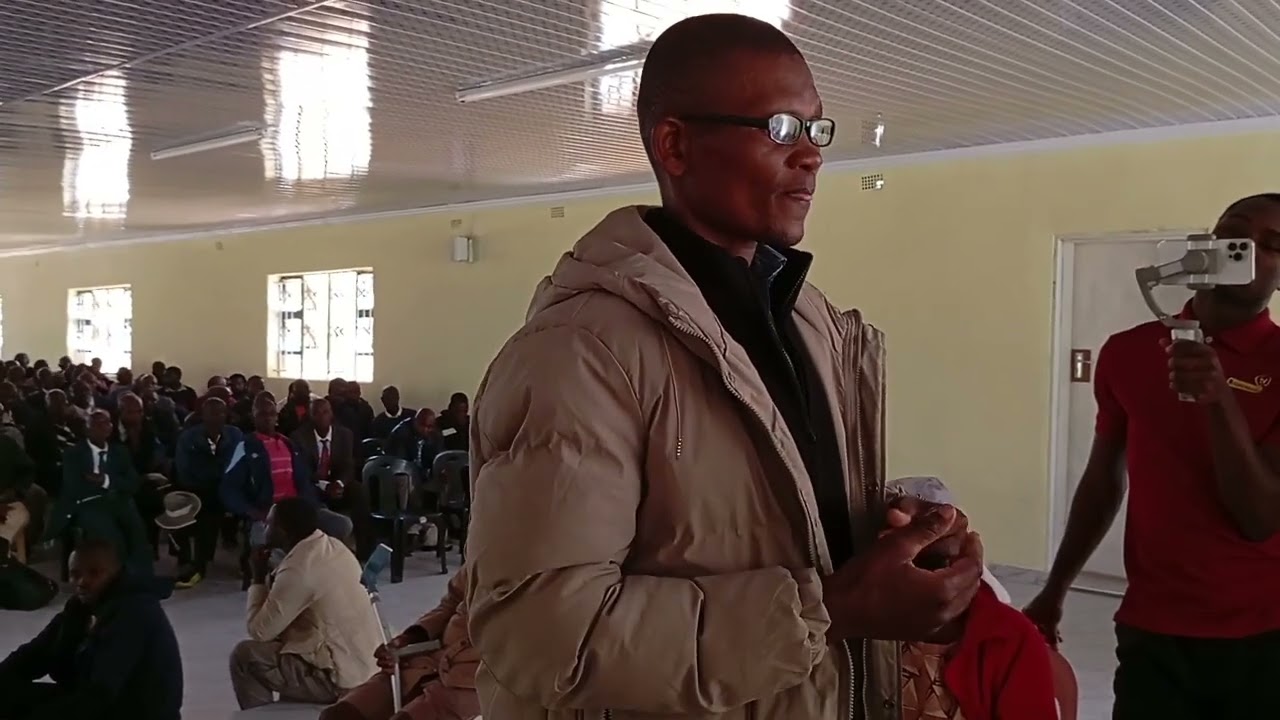 Chief Mutasa - Akachengeta Rupasa Rwakafira Sisi Nanhasi Rutsva, Izvezvi Varikutsipika Mufi.