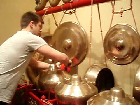 Gong Gedé from Gamelan