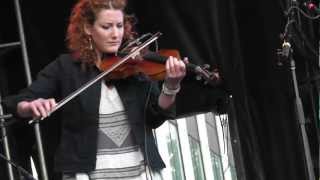 #390 Kathleen Edwards - "Goodnight, California" chords