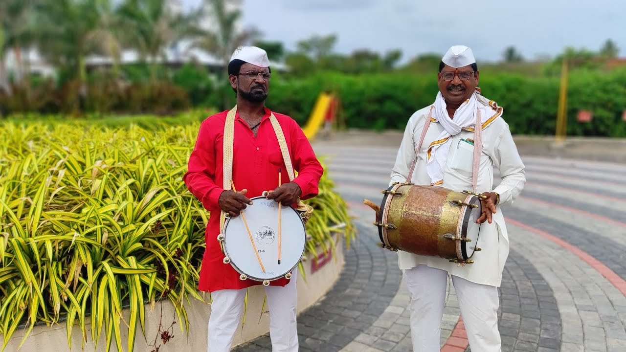 त्रिवेणी संगम सनई सुर पार्टी रेडे मास्टर:- श्री. अजिनाथ पारसे 9623615080