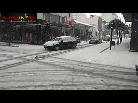 Χιονόπτωση στην Καρδίτσα έφερε η "Υπατία"