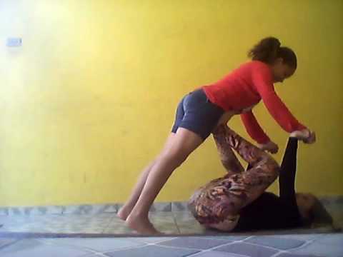 Desafio do yoga com participação da minha prima