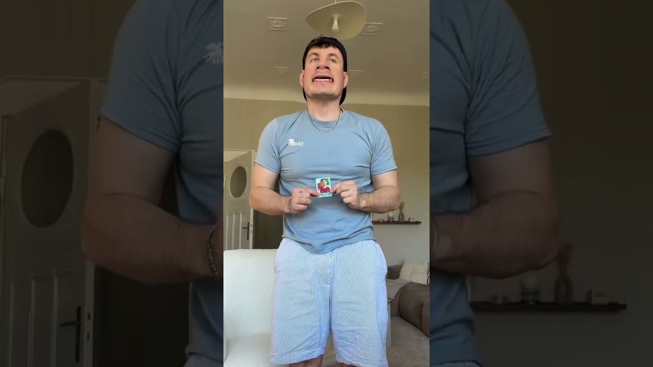 Danny öffnet Fußballsticker Part 6..😆😂 #shorts #gaming #fußball #panini #sketch