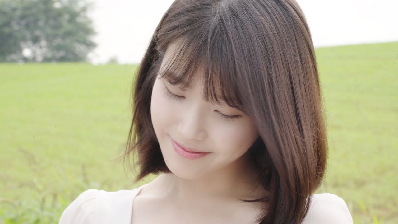 아이유(IU) : [BEHIND] '꽃갈피 둘(Kkot-Galpi #2)' Teaser Sketch