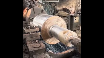 Machining process of Industrial Shaft in 3rd World is mind blowing!