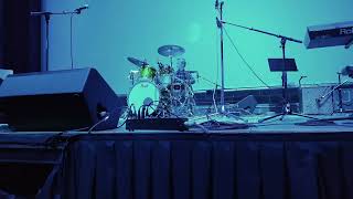 Drum Recital (Toto)