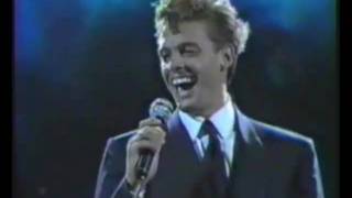 Luis Miguel - Cucurrucucu Paloma - En Vivo - 1990 - 2011 chords